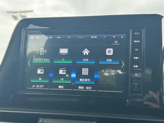 日産 セレナ e－パワー ハイウェイスター V 大阪府 2023(令5)年 1.9万km プリズムホワイト 純正9インチナビ　/ビルトインETC　/全方位モニター　/ドライブレコーダー　/フルセグTV　/LEDヘッドランプ　/クルーズコントロール　/純正16インチアルミホイール　/プロパイロット/ブラインドスポットモニター　/スマートルームミラー