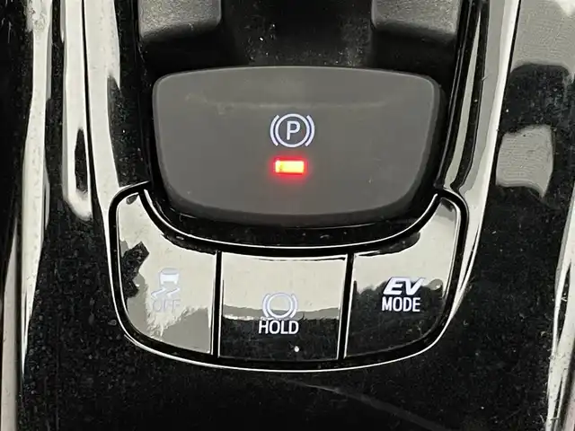 トヨタ Ｃ－ＨＲ G LEDエディション 愛知県 2018(平30)年 7.2万km ブラック/ホワイトパールクリスタルシャイン 2トーン 純正ナビ　BSM　セーフティセンス　追従クルコン　禁煙車　フルセグTV　DVD　ETC　バックカメラ　茶ハーフレザー　衝突軽減　LEDライト　フォグ　電子パーキング　コーナーセンサー　シートヒーター　オートワイパー　Bluetooth　ドラレコ　プッシュスタート　スマートキー　