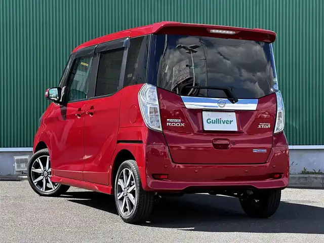 日産 デイズ ルークス ハイウェイスター Gターボ 宮城県 2018(平30)年 4.4万km スパークリングレッドM ターボ/インテリジェントエマージェンシーブレーキ/車線逸脱警報/踏み間違い衝突防止アシスト/ハイビームアシスト/コーナーセンサー/アラウンドビューモニター/純正ナビ（MM318D-W）/・CD/DVD/・Bluetooth/・フルセグTV/ドライブレコーダー/ETC/両側パワースライドドア/革巻きステアリング/クルーズコントロール/ステアリングスイッチ/LEDヘッドランプ/フォグランプ/オートライト/スマートキー＆プッシュスタート/ナノイー付リアシーリングファン/サンシェード（後席）/電動格納ミラー/純正15インチAW/純正ドアバイザー/純正フロアマット/W/サイドエアバッグ