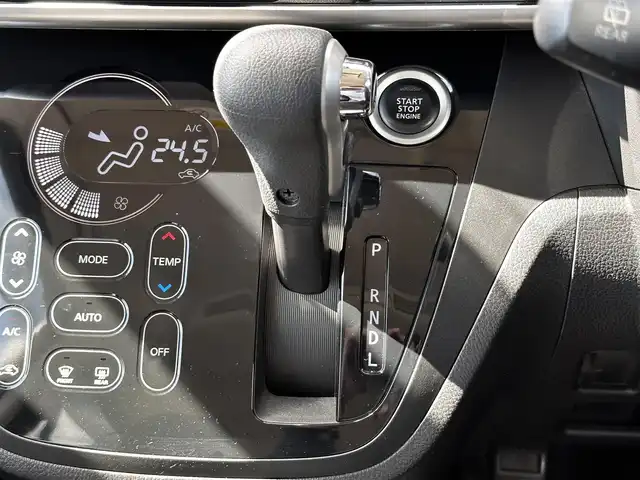日産 デイズ ルークス ハイウェイスター Gターボ 宮城県 2018(平30)年 4.4万km スパークリングレッドM ターボ/インテリジェントエマージェンシーブレーキ/車線逸脱警報/踏み間違い衝突防止アシスト/ハイビームアシスト/コーナーセンサー/アラウンドビューモニター/純正ナビ（MM318D-W）/・CD/DVD/・Bluetooth/・フルセグTV/ドライブレコーダー/ETC/両側パワースライドドア/革巻きステアリング/クルーズコントロール/ステアリングスイッチ/LEDヘッドランプ/フォグランプ/オートライト/スマートキー＆プッシュスタート/ナノイー付リアシーリングファン/サンシェード（後席）/電動格納ミラー/純正15インチAW/純正ドアバイザー/純正フロアマット/W/サイドエアバッグ