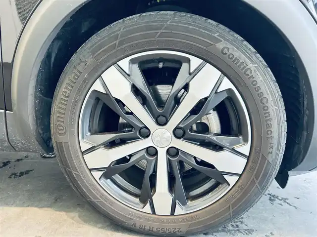 プジョー ３００８ GT ブルー HDi 大阪府 2019(令1)年 3.9万km 黒 パノラマサンルーフ/ACC/ハーフレザー/Dメモリ付きパワーシート/シートヒーター/純正ディスプレイオーディオ/applecarplay/バック・サイドカメラ/純正18インチAW/LEDヘッドライト/電動リアゲート/ブラインドスポット/ワイヤレス充電/クリアランスソナー/パドルシフト/ルーフレール/ETC/ドラレコ