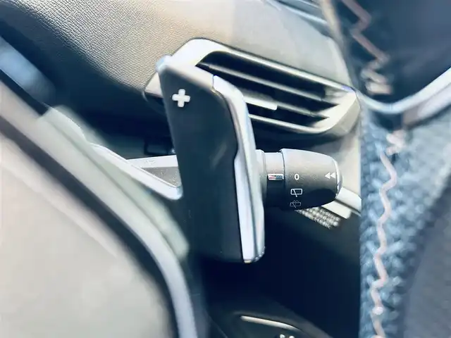 プジョー ３００８ GT ブルー HDi 大阪府 2019(令1)年 3.9万km 黒 パノラマサンルーフ/ACC/ハーフレザー/Dメモリ付きパワーシート/シートヒーター/純正ディスプレイオーディオ/applecarplay/バック・サイドカメラ/純正18インチAW/LEDヘッドライト/電動リアゲート/ブラインドスポット/ワイヤレス充電/クリアランスソナー/パドルシフト/ルーフレール/ETC/ドラレコ