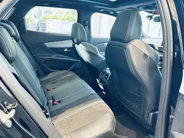 プジョー ３００８ GT ブルー HDi 大阪府 2019(令1)年 3.9万km 黒 パノラマサンルーフ/ACC/ハーフレザー/Dメモリ付きパワーシート/シートヒーター/純正ディスプレイオーディオ/applecarplay/バック・サイドカメラ/純正18インチAW/LEDヘッドライト/電動リアゲート/ブラインドスポット/ワイヤレス充電/クリアランスソナー/パドルシフト/ルーフレール/ETC/ドラレコ