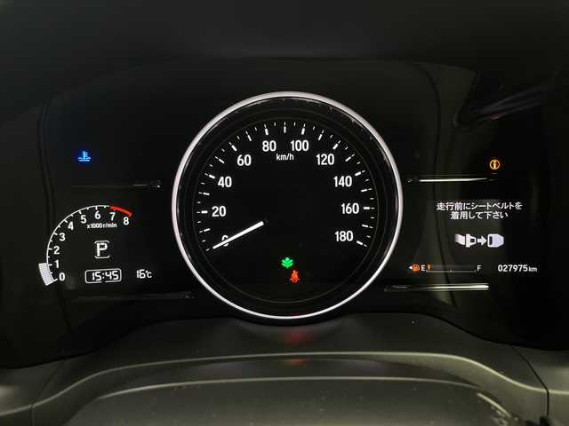 ホンダ ヴェゼル X ホンダセンシング 新潟県 2020(令2)年 2.8万km プラチナホワイトパール ホンダセンシング/純正8インチインターナビ/ CD/DVD/Bluetooth/フルセグTV/バックカメラ/レーダークルーズコントロール/LEDオートライト/純正16インチアルミホイール/ステアリングリモコン/レーンキープアシスト/ドラレコ/チップアップシート/スマートキー/ビルトインETC