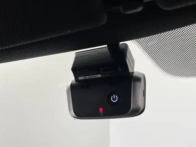 ＢＭＷ ５２３ｄ Mスポーツ 大分県 2020(令2)年 2.3万km アルピンホワイトⅢ ワンオーナー/インテリジェントセーフティ/ヘッドアップディスプレイ/360°モニター/純正10.25インチHDDナビゲーション/【フルセグTV、DVD再生可、BT対応、USB】/ステアリングスイッチ/黒レザーシート/・運転席2メモリーシート/・前席パワーシート/・全席シートヒーター/ミラー一体型ETC/SOSコール/レインセンサー/パワーバックドア/純正ドライブレコーダー(前方)/アイドリングストップ/横滑り防止装置/電動格納ミラー/純正フロアマット/オートライト/LEDヘッドライト/LEDフォグ/純正19インチアルミホイール/コーナーセンサー/保証書、取説、スペアキー有り