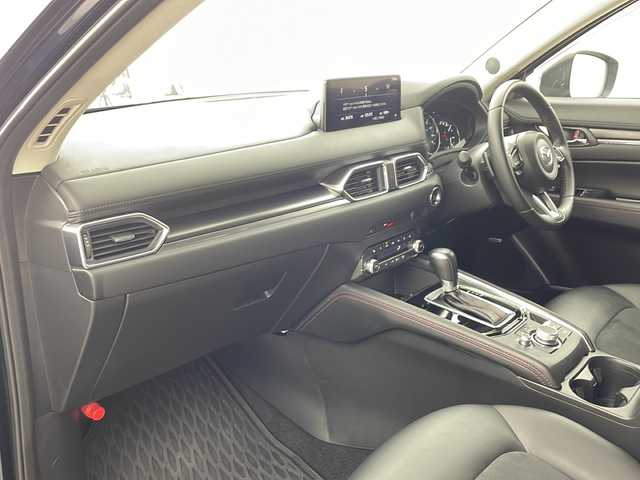 マツダ ＣＸ－５ XD ブラックトーンエディション 兵庫県 2022(令4)年 4.8万km ディープクリスタルブルーマイカ ・純正10.25インチナビ/CD/DVD/Bluetooth/TV/USB/・360°ビューモニター/・BOSEサウンドシステム/・ETC/・i-ACTIVSENSE/・スマートブレーキサポート/・スマートシティブレーキサポート/・レーンキープアシストシステム/・車間認知支援システム/・車線逸脱警報システム/・ブラインドスポットモニタリング/・クルージング＆トラフィックサポート/・ハンズフリー機能付パワーリフトゲート/・革巻きステアリング/・ステアリングスイッチ/・パドルシフト/・ステアリングヒーター/・ヘッドアップディスプレイ/・ハーフレザーシート/・運転席メモリー付きパワーシート/・前席シートヒーター/・純正フロアマット/・ＬＥＤヘッドライト/・オートライト/・アダプティブハイビームアシスト/・純正19インチアルミホイール/・置くだけ充電/・アイドリングストップ