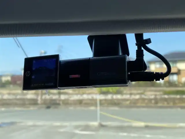 クライスラー・ジープ ジープ レネゲード トレイルホーク 福岡県 2019(令1)年 6.3万km 黒 ・クルーズコントロール/・純正ナビ/Bluetooth/USB/AUX/・バックカメラ/・ドライブレコーダー/・フルセグ/・ETC/・純正17AW/・LEDライト/・ブラインドスポット/・ダウンヒルアシスト