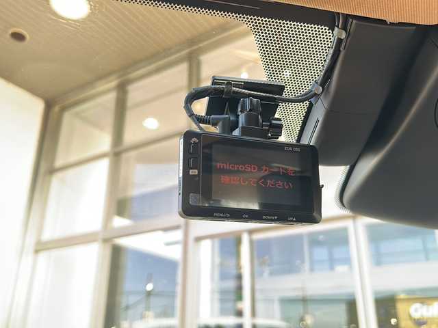 レクサス ＮＸ 250 バージョンL 静岡県 2022(令4)年 2万km ソニッククォーツ 純正ナビ/・ラジオ/フルセグTV/・Bluetooth/USB/CD/DVD/Miracast/主要装備/・レーダークルーズコントロール　/・ドライブレコーダー　/・ＥＴＣ２．０　/・ステアリングリモコン　/・パノラマルーフ　/・デジタルインナーミラー　/・シートヒーター　/・エアシート　/・ヘッドアップディスプレイ　/・ＢＳＭ/・ハンドルヒーター/・パドルシフト/・オートライト/・オートハイビーム/・アイドリングストップ/・ホールド/・パワーバックドア/・SOSコール/・ヒーテッドドアミラー/・プッシュスタート/・スマートキー