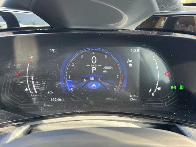 レクサス ＮＸ 250 バージョンL 静岡県 2022(令4)年 2万km ソニッククォーツ 純正ナビ/・ラジオ/フルセグTV/・Bluetooth/USB/CD/DVD/Miracast/主要装備/・レーダークルーズコントロール　/・ドライブレコーダー　/・ＥＴＣ２．０　/・ステアリングリモコン　/・パノラマルーフ　/・デジタルインナーミラー　/・シートヒーター　/・エアシート　/・ヘッドアップディスプレイ　/・ＢＳＭ/・ハンドルヒーター/・パドルシフト/・オートライト/・オートハイビーム/・アイドリングストップ/・ホールド/・パワーバックドア/・SOSコール/・ヒーテッドドアミラー/・プッシュスタート/・スマートキー