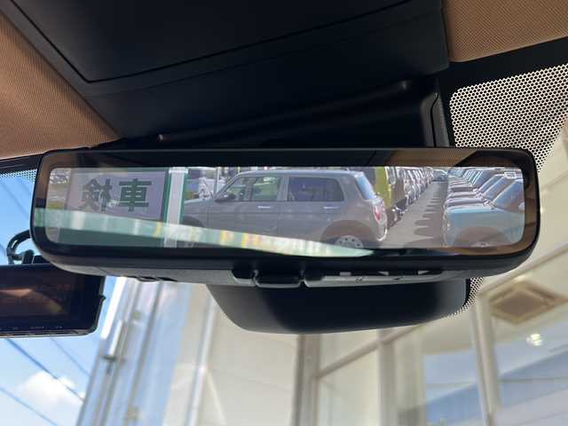 レクサス ＮＸ 250 バージョンL 静岡県 2022(令4)年 2万km ソニッククォーツ 純正ナビ/・ラジオ/フルセグTV/・Bluetooth/USB/CD/DVD/Miracast/主要装備/・レーダークルーズコントロール　/・ドライブレコーダー　/・ＥＴＣ２．０　/・ステアリングリモコン　/・パノラマルーフ　/・デジタルインナーミラー　/・シートヒーター　/・エアシート　/・ヘッドアップディスプレイ　/・ＢＳＭ/・ハンドルヒーター/・パドルシフト/・オートライト/・オートハイビーム/・アイドリングストップ/・ホールド/・パワーバックドア/・SOSコール/・ヒーテッドドアミラー/・プッシュスタート/・スマートキー