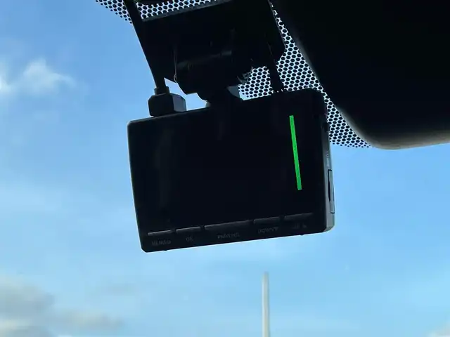 レクサス ＲＸ 200t Fスポーツ 道南・函館 2016(平28)年 6.4万km ホワイトノーヴァガラスフレーク /純正ナビ//フルセグＴＶ//ドライブレコーダー//バックカメラ//シートヒーター//ベンチレーション//パワーシート//パワーバックドア//ブラインドスポットモニター//クルーズコントロール//ヘッドアップディスプレイ//コーナーセンサー//レーンキープアシスト//衝突軽減ブレーキ//オートライト//オートハイビーム//LEDフォグライト//ステアリングヒーター//パドルシフト//フロアマット//スマートキー//プッシュスタート