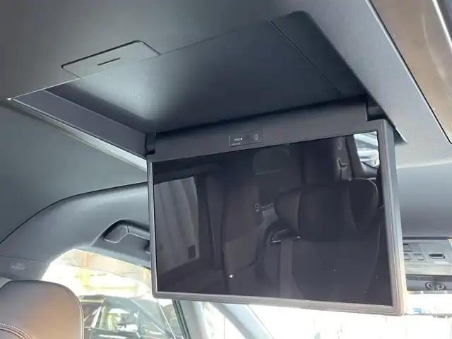 トヨタ アルファード Z 東京都 2024(令6)年 0.6万km プラチナホワイトパールマイカ 純正ナビ　/Ｂｌｕｅｔｏｏｔｈ　/ＵＳＢ　/ＨＤＭＩ　/全周囲カメラ　/フリップダウンモニター　/モデリスタエアロ　/おくだけ充電　/レーダークルーズコントロールシステム　/ＥＴＣ２．０　/前後ドライブレコーダー/電動リアゲート/サンルーフ/純正フロアマット/純正アルミホイール/純正LED