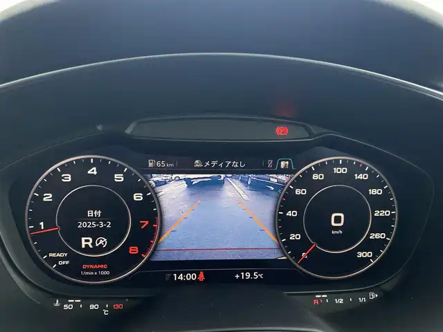 アウディ ＴＴロードスター 2．0 TFSI クワトロ 福岡県 2017(平29)年 5.9万km 黄 ・純正ＳＤナビ／Ｂｌｕｅｔｏｏｔｈ／ＣＤ／ＤＶＤ／ＡＵＸ/・バックカメラ/・社外ドライブレコーダー/・フルセグ/・ＥＴＣ/・純正１９ＡＷ/・プッシュスタート/・スマートキー/・パワーシート/・オートライト/・ＬＥＤライト