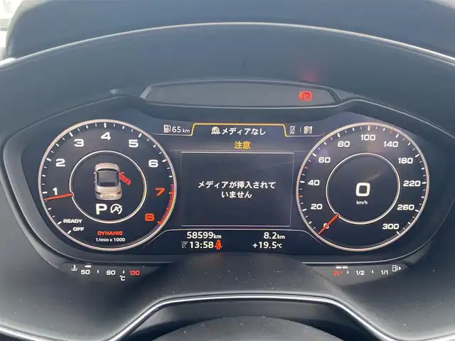 アウディ ＴＴロードスター 2．0 TFSI クワトロ 福岡県 2017(平29)年 5.9万km 黄 ・純正ＳＤナビ／Ｂｌｕｅｔｏｏｔｈ／ＣＤ／ＤＶＤ／ＡＵＸ/・バックカメラ/・社外ドライブレコーダー/・フルセグ/・ＥＴＣ/・純正１９ＡＷ/・プッシュスタート/・スマートキー/・パワーシート/・オートライト/・ＬＥＤライト