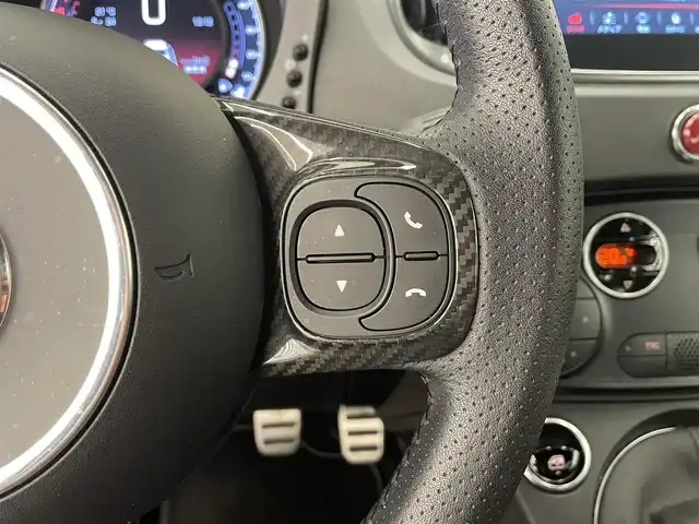 アバルト ５９５ コンペティツィオーネ 岡山県 2022(令4)年 2.7万km グレー 純正オーディオ　/ベルトシート　/キャノンライト　/１７インチＡＷ　/コーナーセンサー　/横滑り防止　/ＡＣＰ