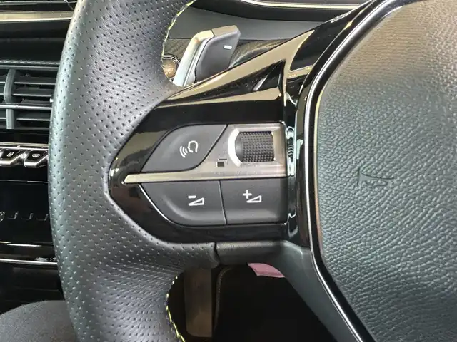 プジョー ２０８ GT ライン 茨城県 2020(令2)年 3.5万km 黄 ワンオーナー/純正ディスプレイオーディオ/Bカメラ/ETC/前後ドラレコ/アクティブセーフティブレーキ/トラフィックサインインフォメーション/ACC/BSM/アンビエントライト/Pシフト/LEDヘッドライト/インテリジェントハイビーム