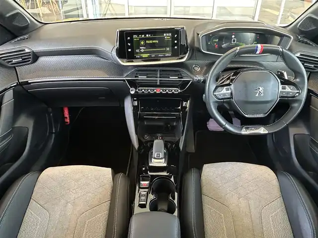 プジョー ２０８ GT ライン 茨城県 2020(令2)年 3.5万km 黄 ワンオーナー/純正ディスプレイオーディオ/Bカメラ/ETC/前後ドラレコ/アクティブセーフティブレーキ/トラフィックサインインフォメーション/ACC/BSM/アンビエントライト/Pシフト/LEDヘッドライト/インテリジェントハイビーム