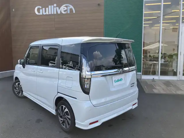 スズキ ソリオ バンディット HV MV 埼玉県 2025(令7)年 0.1万km ピュアホワイトP 登録時111km/ワンオーナー/両側パワースライドドア/スズキセーフティサポート/デュアルセンサーブレーキサポート2/アダプティブクルーズコントロール/　・全車速追随機能・停止保持機能付き/電動パーキングブレーキ/アイドリングストップ/パーキングセンサー/ブラインドスポットモニター/ヘッドアップディスプレイ/LEDヘッドライト/LEDフォグ/ハイビームアシスト/革巻きステアリング/運転席・助手席シートヒーター/プッシュスタートボタン/スマートキー2個/純正15インチAW/保証書・取扱説明書/