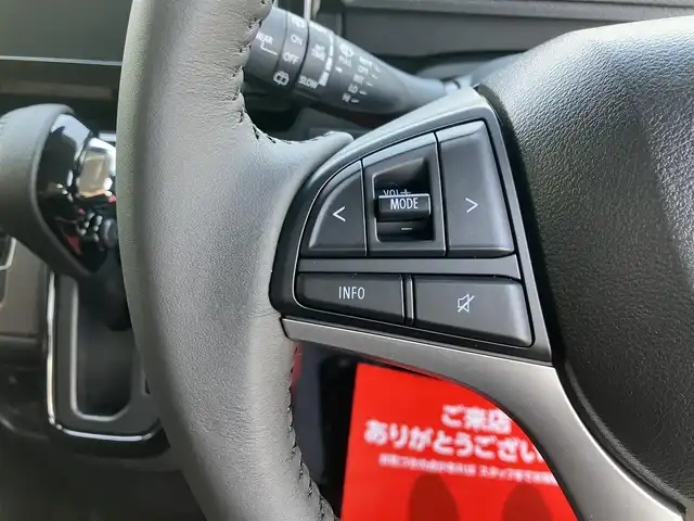 スズキ ソリオ バンディット HV MV 埼玉県 2025(令7)年 0.1万km ピュアホワイトP 登録時111km/ワンオーナー/両側パワースライドドア/スズキセーフティサポート/デュアルセンサーブレーキサポート2/アダプティブクルーズコントロール/　・全車速追随機能・停止保持機能付き/電動パーキングブレーキ/アイドリングストップ/パーキングセンサー/ブラインドスポットモニター/ヘッドアップディスプレイ/LEDヘッドライト/LEDフォグ/ハイビームアシスト/革巻きステアリング/運転席・助手席シートヒーター/プッシュスタートボタン/スマートキー2個/純正15インチAW/保証書・取扱説明書/