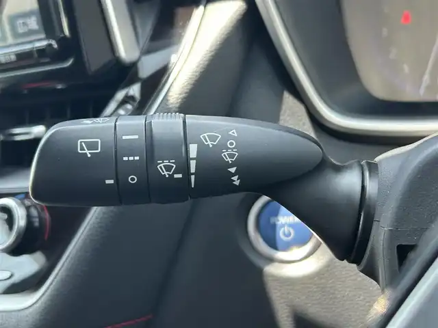 トヨタ カローラ スポーツ ハイブリッドG Z 茨城県 2018(平30)年 9.4万km シアンM 純正ナビ/セーフティセンス/・プリクラッシュセーフティ/・レーントレーシングアシスト/レーンディパーチャーアラート/・レーダークルーズコントロール/・オートマチックハイビーム/・ロードサインアシスト/・ドライバー異常時対応システム/・発進遅れ告知機能/社外18インチアルミホイール/純正フロアマット/純正ビルトインETC/シートヒーター/オートライト/バックカメラ/クルーズコントロール/ＨＤＭＩ