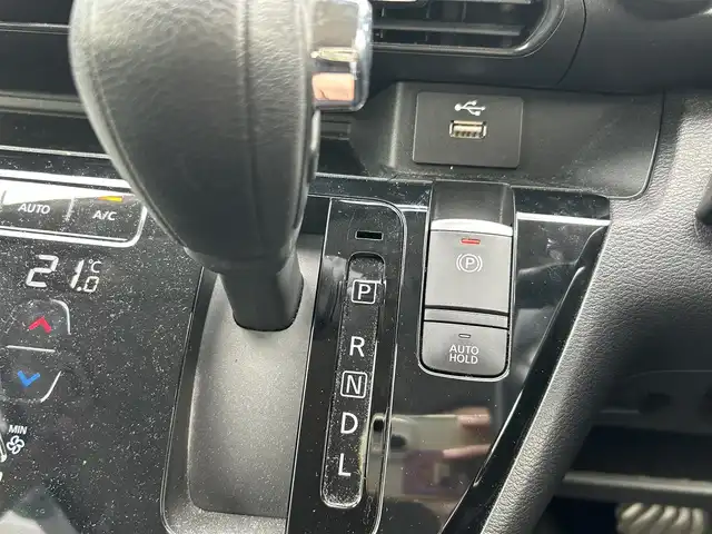 日産 デイズ HWS X プロパイロットED 静岡県 2020(令2)年 4.5万km ブラック ワンオーナー/純正9インチSDナビ/・フルセグTV/・Bluetooth接続/・DVD再生/・USB入力端子/プロパイロット/・車間距離維持/・車線維持/・渋滞時追従機能/・ナビリンク機能/エマージェンシーブレーキ/アラウンドビューモニター/バックビューモニター/プッシュスタート/スマートキー/スペアキー/電動パーキングブレーキ/オートブレーキホールド/前後コーナーセンサー/ETC/ベンチシート/LEDオートライト・オートハイビーム/取扱説明書/保証書