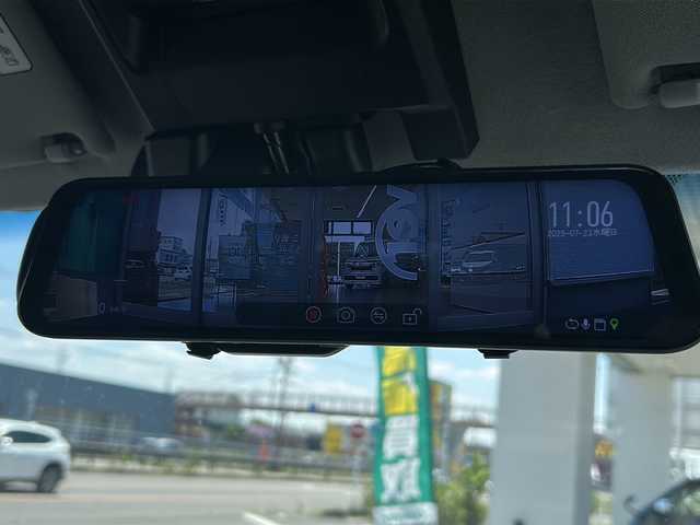 トヨタ ランドクルーザー AX 愛知県 2024(令6)年 1万km アティチュードブラックマイカ ワンオーナー/禁煙車/ユピテルArgusセキュリティシステム/パートタイム4WD/トヨタセーフティーセンス/カロッツェリアディスプレイオーディオ/バックカメラ/ETC/クルーズコントロール/ヒルスタートアシストコントロール/ダウンヒルアシストコントロール/ドライブレコーダー/オートLEDヘッドライト/背面タイヤ/純正１６インチアルミホイール/デュアルモードオートマチックロッキングハブ/電動デフロック