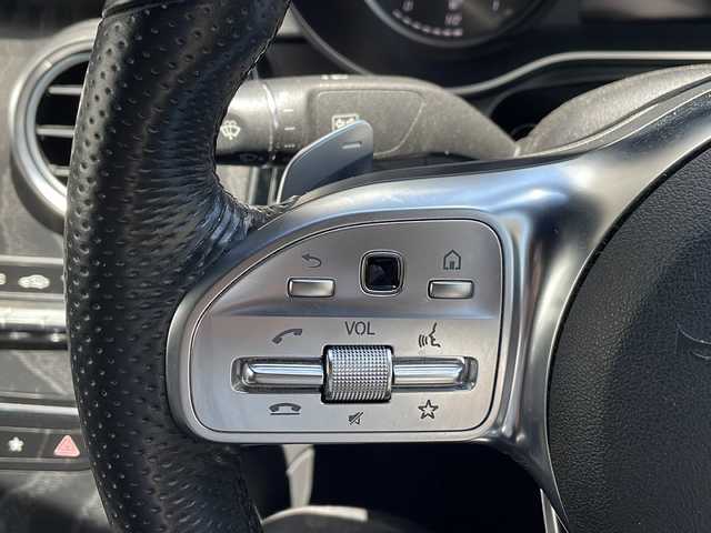 メルセデス・ベンツ ＧＬＣ２２０ d 4マチック AMGライン 神奈川県 2022(令4)年 4.8万km ダイヤモンドホワイト 純正ナビ/(FM/AM/USB/BT/TV)/バックカメラ/ETC2.0/360°カメラ/パワーシート(D/N席)/シートヒーター(全席)/置くだけ充電/ハーフレザーシート/LEDヘッドライト/アクティブレーンキーピングアシスト/ブラインドスポットアシスト/コーナーセンサー/ドライブレコーダー(前後)/純正AW/取扱説明書