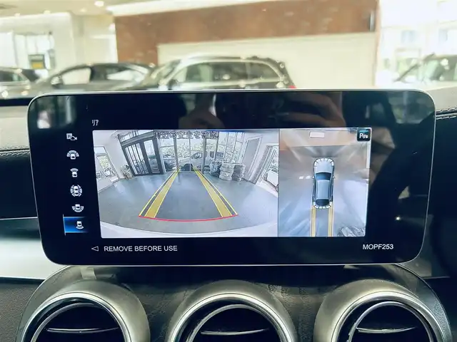 メルセデス・ベンツ ＧＬＣ２２０ d 4マチック クーペ AMGライン 大阪府 2022(令4)年 4.8万km ダイヤモンドホワイト レーダーセーフティP/ハーフレザー/メモリ付きパワーシート/シートヒーター/純正ナビ/TV/360度カメラ/applecarplay/ACC/ブラインドスポット/純正19インチAW/LEDヘッドライト/アンビエントライト/電動リアゲート/ワイヤレス充電