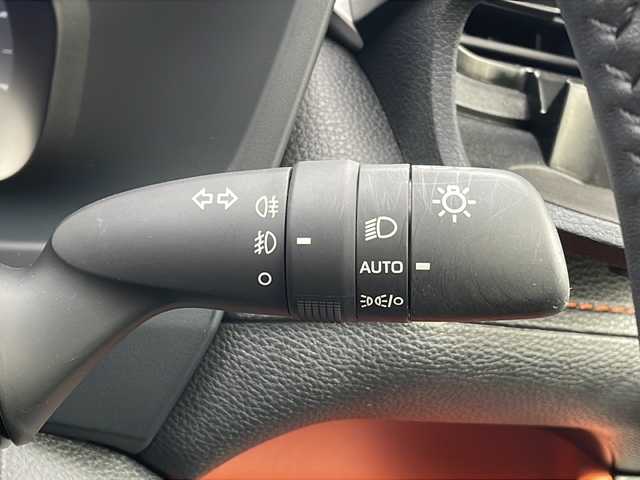 トヨタ ＲＡＶ４ ハイブリッド アドベンチャー 青森県 2025(令7)年 0.5万km アーバンカーキ 4WD/寒冷地仕様/ワンオーナー/純正10.5インチコネクトナビ・フルセグTV/Bluetooth/USB/HDMI/OPパノラミックビューモニター/合皮スポーツシート/運転席パワーシート/前席エアシート・ヒーター/ステアリングヒーター/セーフティセンス/プリクラッシュセーフティ/レーダークルーズコントロール/レーントレーシングアシスト/オートマチックハイビーム/ブラインドスポットモニター/前後純正ドライブレコーダー/ビルトインETC2.0/トランクルーム保護マット/LEDヘッドライト/LEDフォグランプ/LEDリアフォグランプ/純正19インチアルミ/ルーフレール/モデリスタバンパープロテクター(JAOS)/モデリスタサイドステップ/スペアキー/保証書・取説書