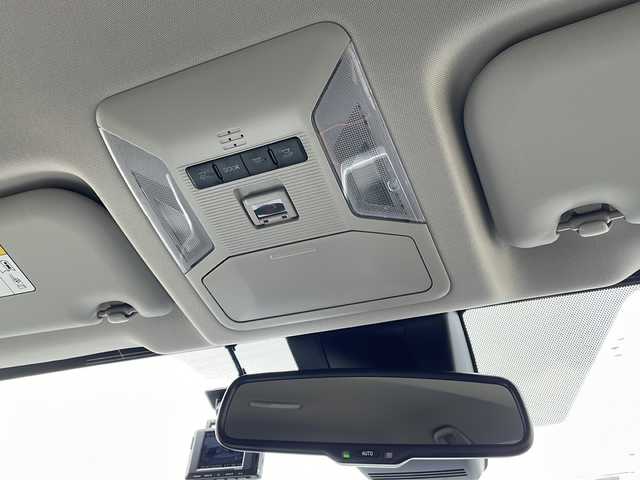 トヨタ ＲＡＶ４ ハイブリッド アドベンチャー 青森県 2025(令7)年 0.5万km アーバンカーキ 4WD/寒冷地仕様/ワンオーナー/純正10.5インチコネクトナビ・フルセグTV/Bluetooth/USB/HDMI/OPパノラミックビューモニター/合皮スポーツシート/運転席パワーシート/前席エアシート・ヒーター/ステアリングヒーター/セーフティセンス/プリクラッシュセーフティ/レーダークルーズコントロール/レーントレーシングアシスト/オートマチックハイビーム/ブラインドスポットモニター/前後純正ドライブレコーダー/ビルトインETC2.0/トランクルーム保護マット/LEDヘッドライト/LEDフォグランプ/LEDリアフォグランプ/純正19インチアルミ/ルーフレール/モデリスタバンパープロテクター(JAOS)/モデリスタサイドステップ/スペアキー/保証書・取説書