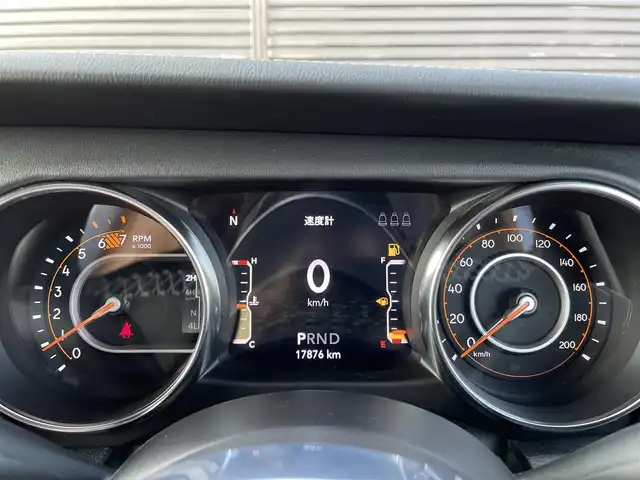 クライスラー・ジープ ジープ ラングラー アンリミテッド サハラ 三重県 2023(令5)年 1.8万km サージグリーン ワンオーナー/黒革/ACC/フロント　サイド　リアカメラ/シートヒーター/ステアリングヒーター/純正ナビ/TV/純正18インチAW