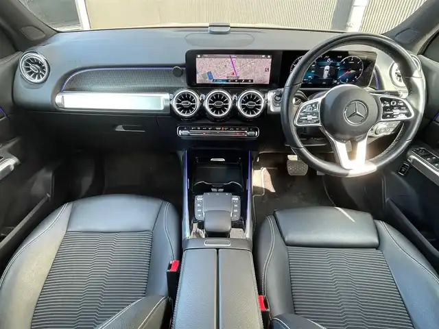 メルセデス・ベンツ Ｍ・ベンツ ＧＬＢ２００ｄ 4マチック 香川県 2022(令4)年 1.4万km コスモスブラック 純正ナビ/BT/USB/地デジ/全方位カメラ/バックカメラ/ACC/ブラインドスポットモニター/レーンアシスト/衝突軽減/アンビエントライト/パノラマサンルーフ/ハーフレザーシート/ドライブレコーダー/スマートキー/4WD/アイドリングストップ/シートヒーター/パワーバックドア/コーナーセンサー/純正18インチアルミ