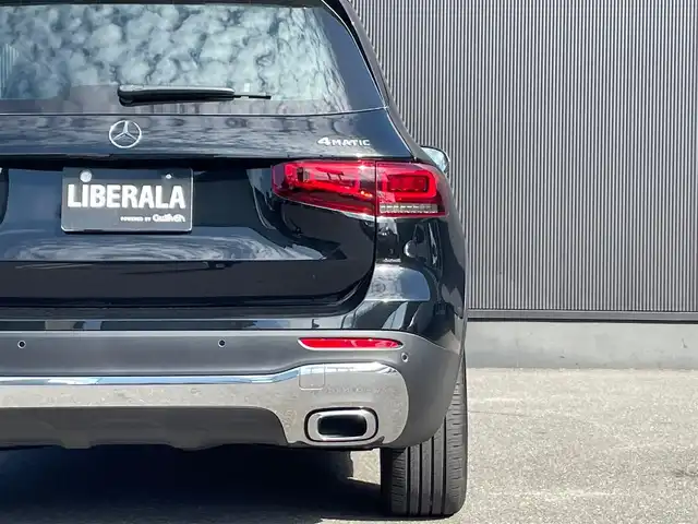 メルセデス・ベンツ Ｍ・ベンツ ＧＬＢ２００ｄ 4マチック 香川県 2022(令4)年 1.4万km コスモスブラック 純正ナビ/BT/USB/地デジ/全方位カメラ/バックカメラ/ACC/ブラインドスポットモニター/レーンアシスト/衝突軽減/アンビエントライト/パノラマサンルーフ/ハーフレザーシート/ドライブレコーダー/スマートキー/4WD/アイドリングストップ/シートヒーター/パワーバックドア/コーナーセンサー/純正18インチアルミ