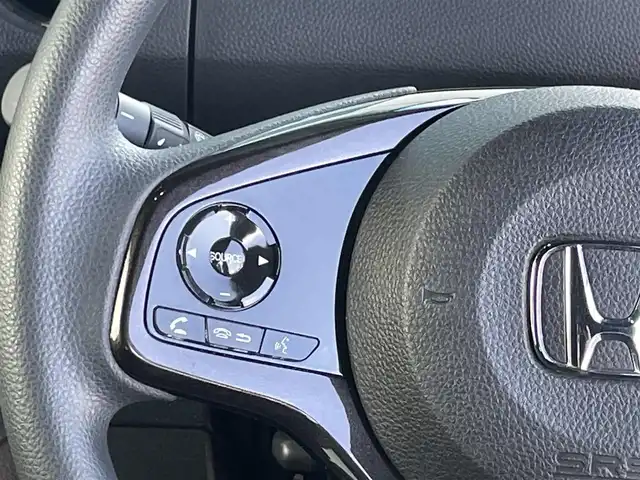 ホンダ Ｎ ＢＯＸ カスタム G L ホンダセンシング 香川県 2020(令2)年 4.2万km プラチナホワイトパール 純正メモリーナビ/→AM/FM/CD/DVD/Bluetooth/フルセグTV/ホンダセンシング/レーダークルーズコントロール/レーンキープアシスト/ビルトインETC/バックカメラ/前方ドライブレコーダー/シートヒーター/両側パワースライドドア/LEDヘッドライト/アイドリングストップ/サンシェード/プッシュスタート/スマートキー/純正14インチアルミホイール/純正フロアマット/ステアリングスイッチ