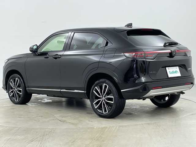 ホンダ ヴェゼル ハイブリッド e:HEV Z 道央・札幌 2024(令6)年 3.4万km クリスタルブラックパール ・ワンオーナー/・4WD/・寒冷地仕様/・純正ナビ&BT&TV&スマホ連携/・全方位カメラ/・プレミアムオーディオ/・電動リアゲート/・ホンダセンシング/・ブラインドスポットモニター/・前席シートヒーター/・ステアリングヒーター/・ドアミラーヒーター/・置くだけ充電/・ビルトインETC/・LEDヘッドライト/・純正18インチAW