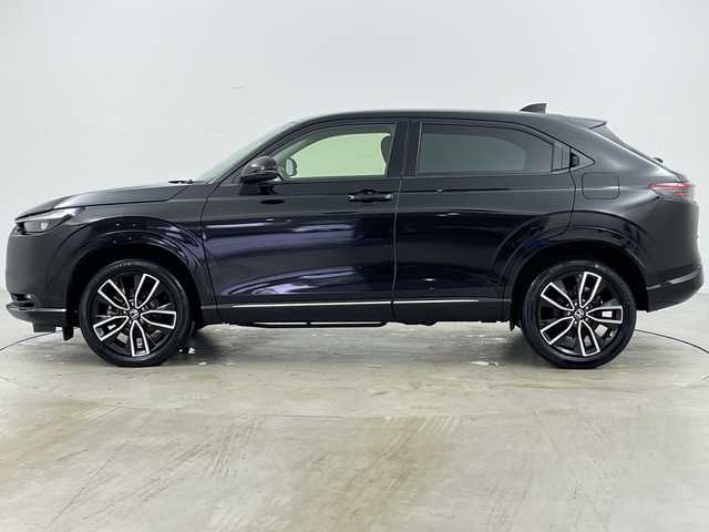 ホンダ ヴェゼル ハイブリッド e:HEV Z 道央・札幌 2024(令6)年 3.4万km クリスタルブラックパール ・ワンオーナー/・4WD/・寒冷地仕様/・純正ナビ&BT&TV&スマホ連携/・全方位カメラ/・プレミアムオーディオ/・電動リアゲート/・ホンダセンシング/・ブラインドスポットモニター/・前席シートヒーター/・ステアリングヒーター/・ドアミラーヒーター/・置くだけ充電/・ビルトインETC/・LEDヘッドライト/・純正18インチAW