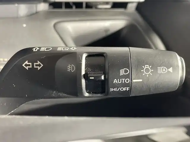 日産 セレナ e－パワー ハイウェイスター V 福岡県 2023(令5)年 1.6万km アズライトブルー 純正12型ナビ（BT/AndroidAuto/AMFM/USB/HDMI） /フルセグTV　/フリップダウンモニター/レーダークルーズコントロール　/デジタルインナーミラー/ドラレコ前後　/両側パワースライド　/標識認識機能　/パーキングアシスト/先行車発信お知らせ機能/横滑り防止装置/衝突被害軽減システム/ETC2.0/スマートキー（スペアキー1本）/純正AW/純正フロアマット