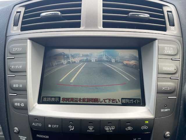 レクサス ＩＳ 250 バージョンL 三重県 2007(平19)年 7万km ライトブルーM 純正HDDナビゲーション/【CD/DVD/MD/MSV】/バックカメラ/ビルトインETC/パドルシフト/レザーシート/D/N席パワーシート/D/N席シートベンチレーション/D/N席シートヒーター/オートライト/HIDヘッドライト/フロントフォグランプ/フロント225/45R17インチ純正AW/リア245/45R17インチ純正AW/プッシュスタート/スマートキー/純正フロアマット