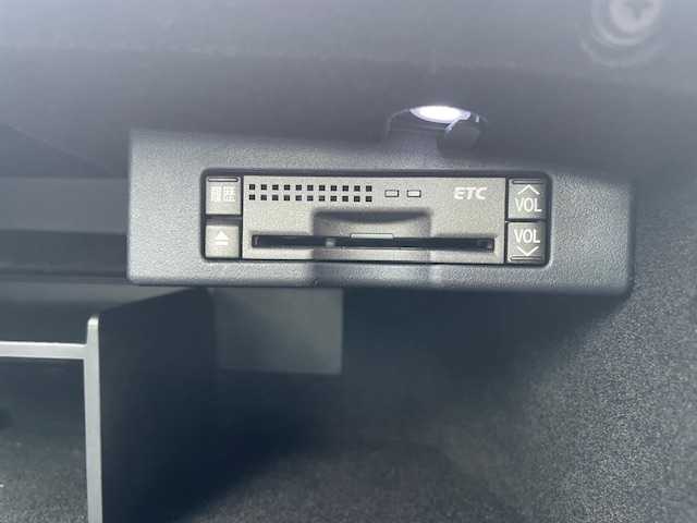 レクサス ＩＳ 250 バージョンL 三重県 2007(平19)年 7万km ライトブルーM 純正HDDナビゲーション/【CD/DVD/MD/MSV】/バックカメラ/ビルトインETC/パドルシフト/レザーシート/D/N席パワーシート/D/N席シートベンチレーション/D/N席シートヒーター/オートライト/HIDヘッドライト/フロントフォグランプ/フロント225/45R17インチ純正AW/リア245/45R17インチ純正AW/プッシュスタート/スマートキー/純正フロアマット