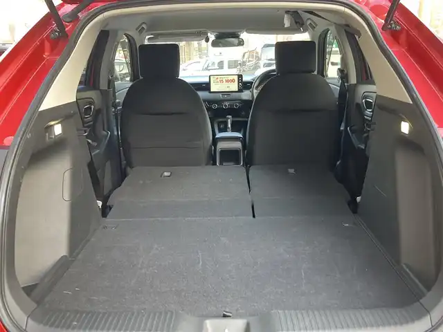 ホンダ ヴェゼル ハイブリッド e:HEV X 長崎県 2022(令4)年 2.1万km プレミアムクリスタルレッドM ホンダセンシング/・衝突被害軽減ブレーキ/・レーダークルーズコントロール/・レーンキープアシスト/Honda CONNECTディスプレー/・ナビ/・Bluetooth接続/・フルセグTV/・スマートフォン連携/バックカメラ/ビルトインETC2.0/ワイヤレス充電/ステアリングスイッチ/パドルシフト/電子パーキング/オートホールド機能/ダウンヒルアシスト/コーナーセンサー/横すべり防止装置/ISOFIX/ドライブレコーダー