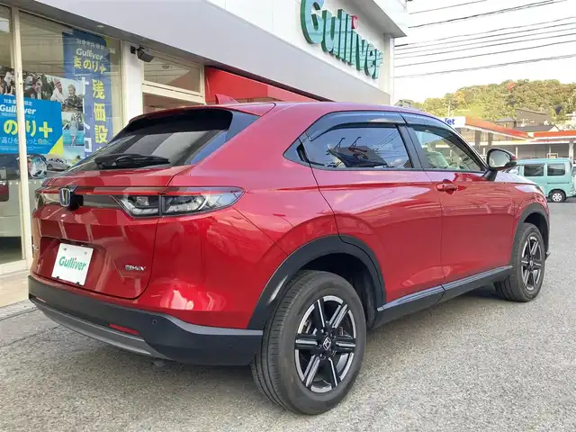 ホンダ ヴェゼル ハイブリッド e:HEV X 長崎県 2022(令4)年 2.1万km プレミアムクリスタルレッドM ホンダセンシング/・衝突被害軽減ブレーキ/・レーダークルーズコントロール/・レーンキープアシスト/Honda CONNECTディスプレー/・ナビ/・Bluetooth接続/・フルセグTV/・スマートフォン連携/バックカメラ/ビルトインETC2.0/ワイヤレス充電/ステアリングスイッチ/パドルシフト/電子パーキング/オートホールド機能/ダウンヒルアシスト/コーナーセンサー/横すべり防止装置/ISOFIX/ドライブレコーダー