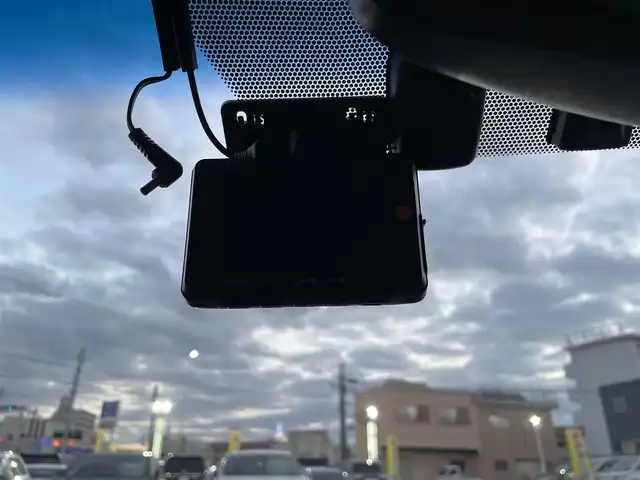 トヨタ クラウン ハイブリッド アスリートS 福岡県 2013(平25)年 7万km ダークレッドマイカメタリック 純正ナビ(ワンセグテレビ・FM・AM・BT)/前席パワーシート/クルーズコントロール/ETC/パワーバックドア/プッシュスタート/スマートキー/フォグランプ/純正フロアマット/ドアバイザー/バックカメラ