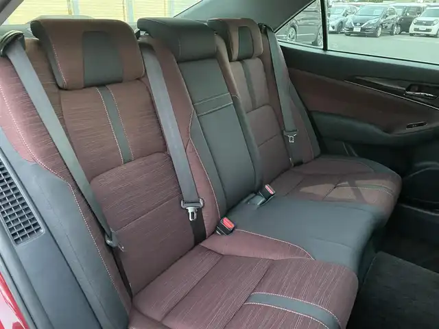 トヨタ クラウン ハイブリッド アスリートS 福岡県 2013(平25)年 7万km ダークレッドマイカメタリック 純正ナビ(ワンセグテレビ・FM・AM・BT)/前席パワーシート/クルーズコントロール/ETC/パワーバックドア/プッシュスタート/スマートキー/フォグランプ/純正フロアマット/ドアバイザー/バックカメラ