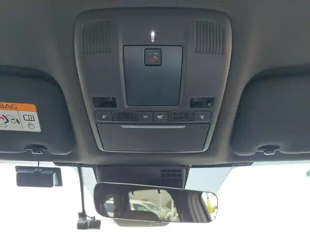 マツダ ＣＸ－８ XD スポーツアピアランス 東京都 2023(令5)年 0.9万km ロジウムホワイトプレミアムメタリック 純正ナビ/全方位カメラ/ETC/ドライブレコーダー/BOSEスピーカー/ヘッドアップディスプレイ/衝突軽減システム/レーンキープアシスト/レーダークルーズコントロール/ブラインドスポットモニター/LEDヘッドライト/パドルシフト/ルーフレール
