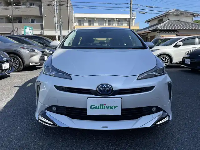 トヨタ プリウス S ツーリングセレクション 大阪府 2022(令4)年 3.4万km プラチナホワイトパールマイカ モデリスタエアロ/アルパインドラレコ/アルパインデジタルインナーミラー/アルパイン9インチナビ/CD.DVD.BT.フルセグ/バックカメラ/レザーシート/シートヒーター/レーダークルコン/ETC/オートハイビーム/オートLEDライト/純正フロアマット