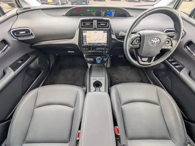 トヨタ プリウス Sツーリングセレクション 福井県 2022(令4)年 3.4万km プラチナホワイトパールマイカ モデリスタフルエアロ/前後ドライブレコーダー/アルパインデジタルインナーミラー/アルパイン9インチナビ/（CD/DVD/Bluetooth/フルセグ）/バックカメラ/全席レザーシート/運転席・助手席シートヒーター/TOYOTA　Safety Sence/・プリクラッシュセーフティ/・レーントレーシングアシスト/・オートマチックハイビーム/・ロードサインアシスト/・レーダークルーズコントロール (全車速追従機能付き)/・先行車発進告知機能/・プロアクティブドライビングアシスト/ETC/オートLEDライト/純正フロアマット/新車保証書/取扱説明書