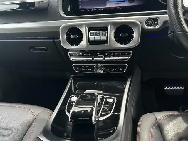 メルセデス・ベンツ ゲレンデヴァーゲン Ｇ３５０ｄ AMGライン 茨城県 2019(令1)年 3.1万km ポーラホワイト ラグジュアリーパッケージ /サンルーフ /アダプティブDS /Burmester/黒革 /全席シートヒーター /M付PWシート /ナビ /12セグ /BT /マルチLED /RSP /ACC /LKA /BSA /360°カメラ/禁煙車