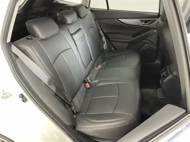 スバル レヴォーグ 1．8GT－H EX 埼玉県 2021(令3)年 5.5万km クリスタルホワイトP 純正１１．６インチナビ　スマートリアビューモニター　ビルトインＥＴＣ　シートヒーター　メモリシート　レーダークルーズ　パドルシフト　スマートキー　アイサイト　ＬＥＤライト　地デジＴＶ　バックカメラ