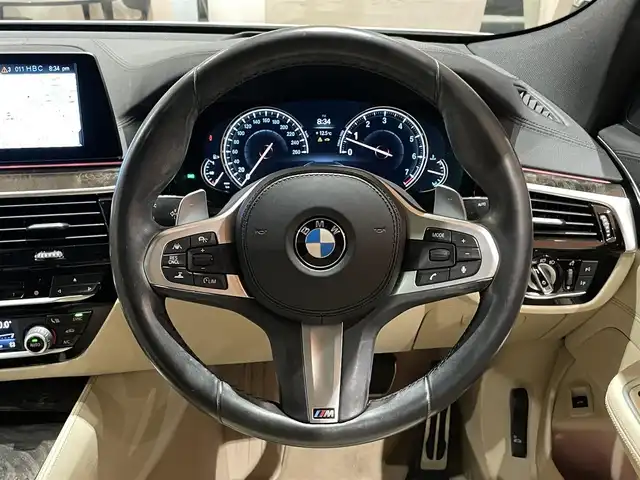 ＢＭＷ ６４０ｉ xDrive グランツーリスモ Mスポーツ 道央・札幌 2018(平30)年 5.2万km ミネラルホワイト 電動パノラマガラスサンルーフ/ヘッドアップディスプレイ/リアエンターテイメントシステム/ソフトクローズドア/ナッパレザーシート/シートヒーター/シートベンチレーション/4ゾーンエアコン/BMWジェスチャーコントロール/ワイヤレスチャージング/ドライビングアシストプラス/パーキングアシストプラス/360°カメラ/アダプティブLEDヘッドライト/電動リアゲート