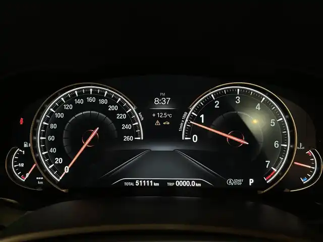 ＢＭＷ ６４０ｉ xDrive グランツーリスモ Mスポーツ 道央・札幌 2018(平30)年 5.2万km ミネラルホワイト 電動パノラマガラスサンルーフ/ヘッドアップディスプレイ/リアエンターテイメントシステム/ソフトクローズドア/ナッパレザーシート/シートヒーター/シートベンチレーション/4ゾーンエアコン/BMWジェスチャーコントロール/ワイヤレスチャージング/ドライビングアシストプラス/パーキングアシストプラス/360°カメラ/アダプティブLEDヘッドライト/電動リアゲート